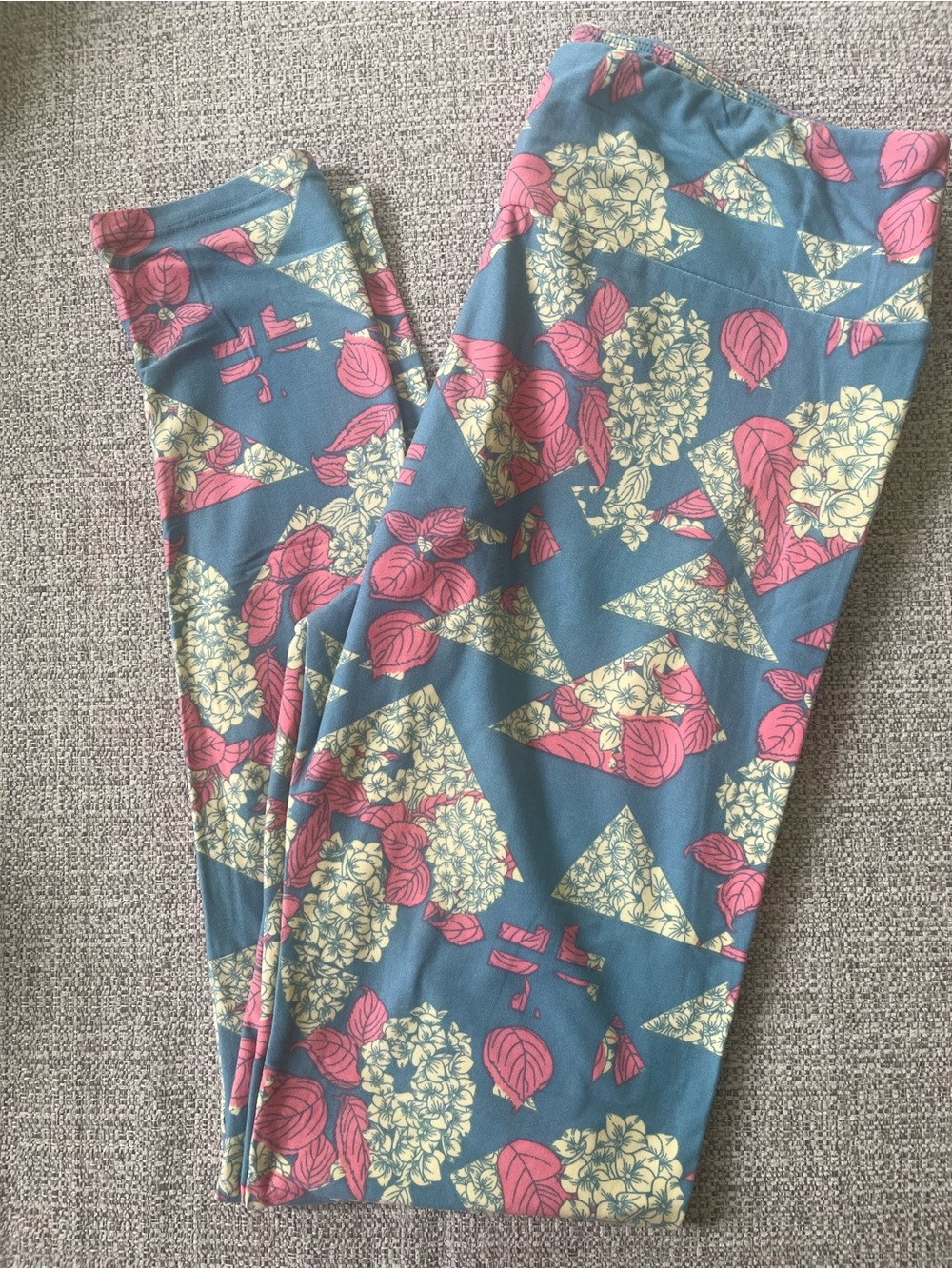 LuLaRoe TC Blue Leggings with Pink and Cream Floral Geo Print